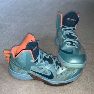 Men’s Nike Hyperfuse 2013 Size 12 Basketball Shoes